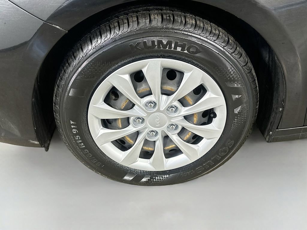 Certified 2023 Kia Forte LX image 11
