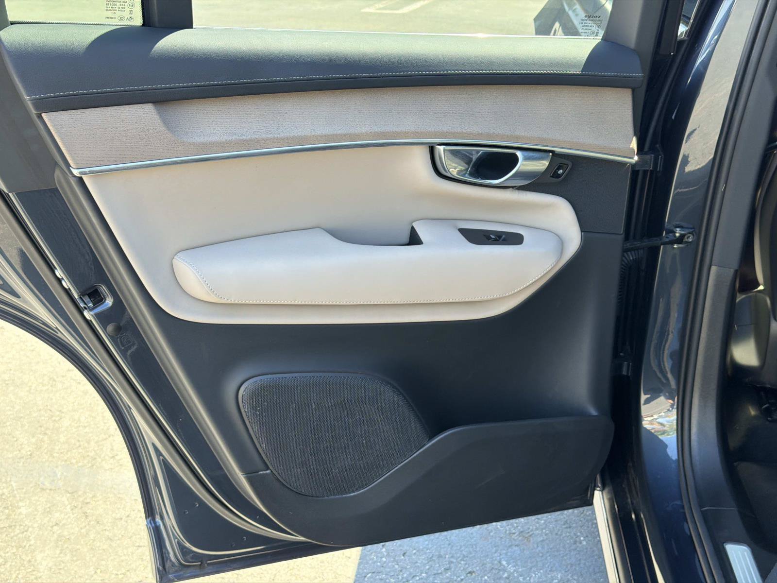 Certified 2026 Volvo XC90 B6 Plus AWD/4WD image 20