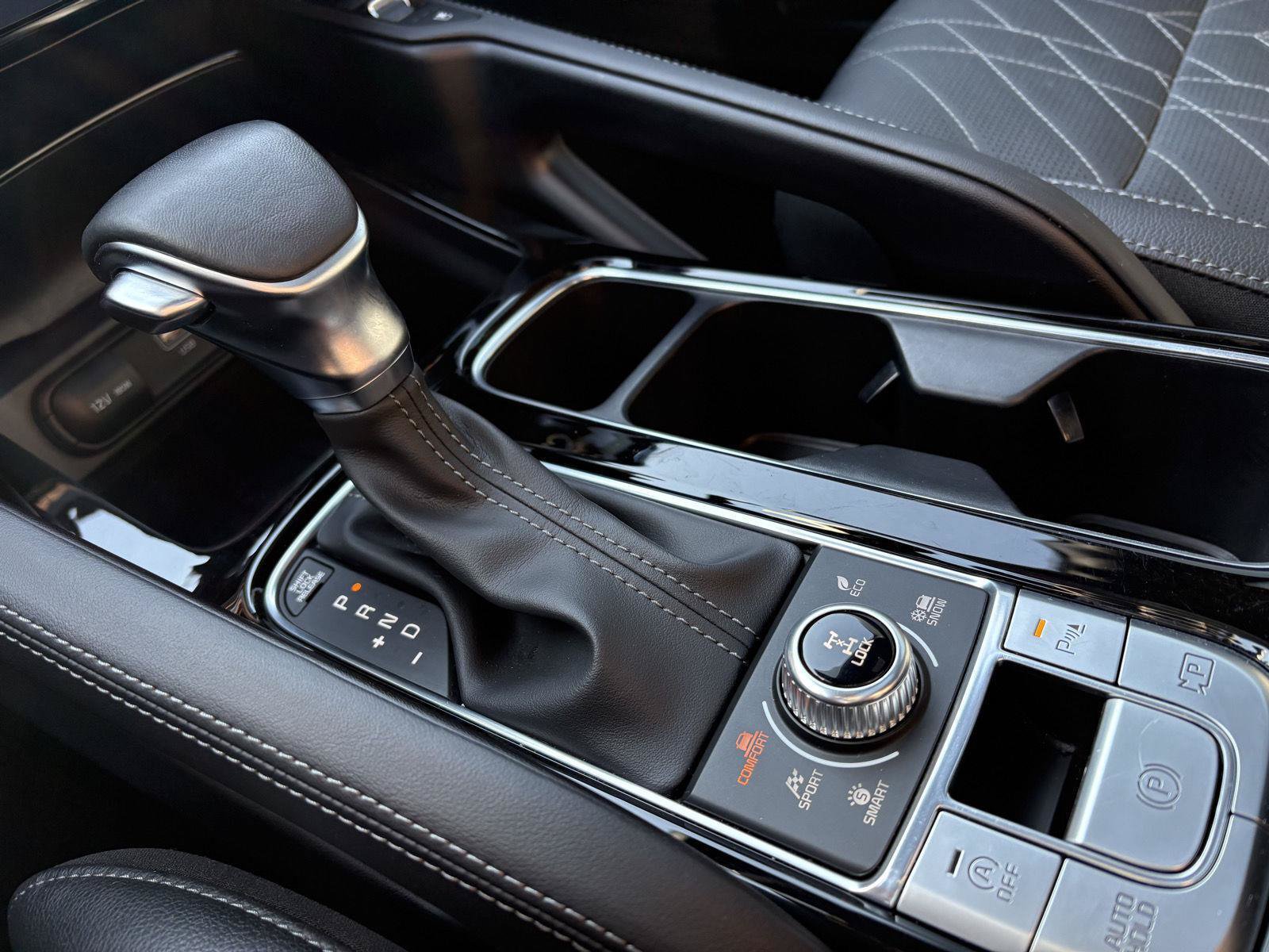 Used 2024 Kia Telluride SX X-Line AWD/4WD image 18
