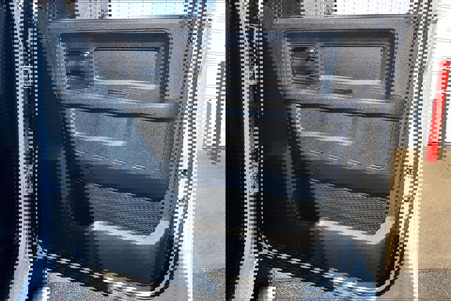 Used 2018 RAM 3500 Tradesman w/ Chrome Appearance Group image 28