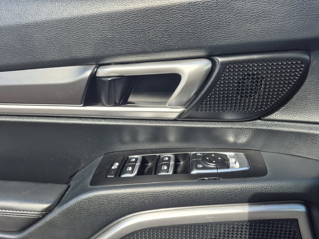 Certified 2025 Kia Telluride S AWD/4WD image 8