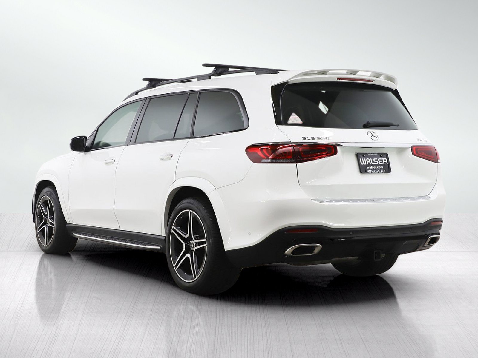 Used 2023 Mercedes-Benz GLS 580 4MATIC image 4