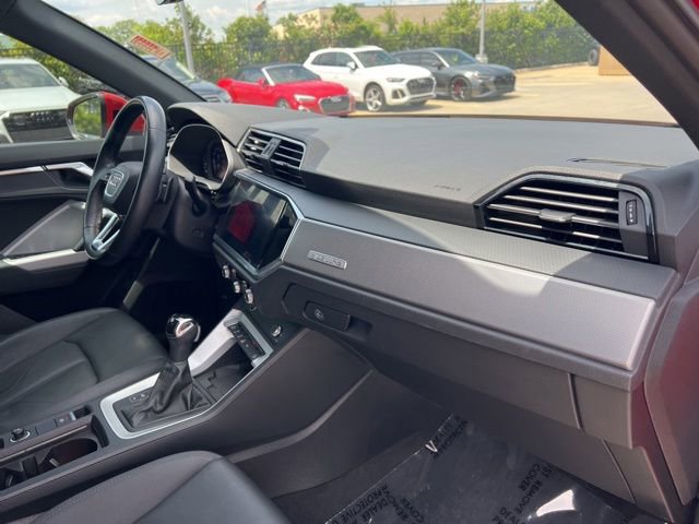 Used 2021 Audi Q3 2.0T Premium Plus AWD/4WD image 27