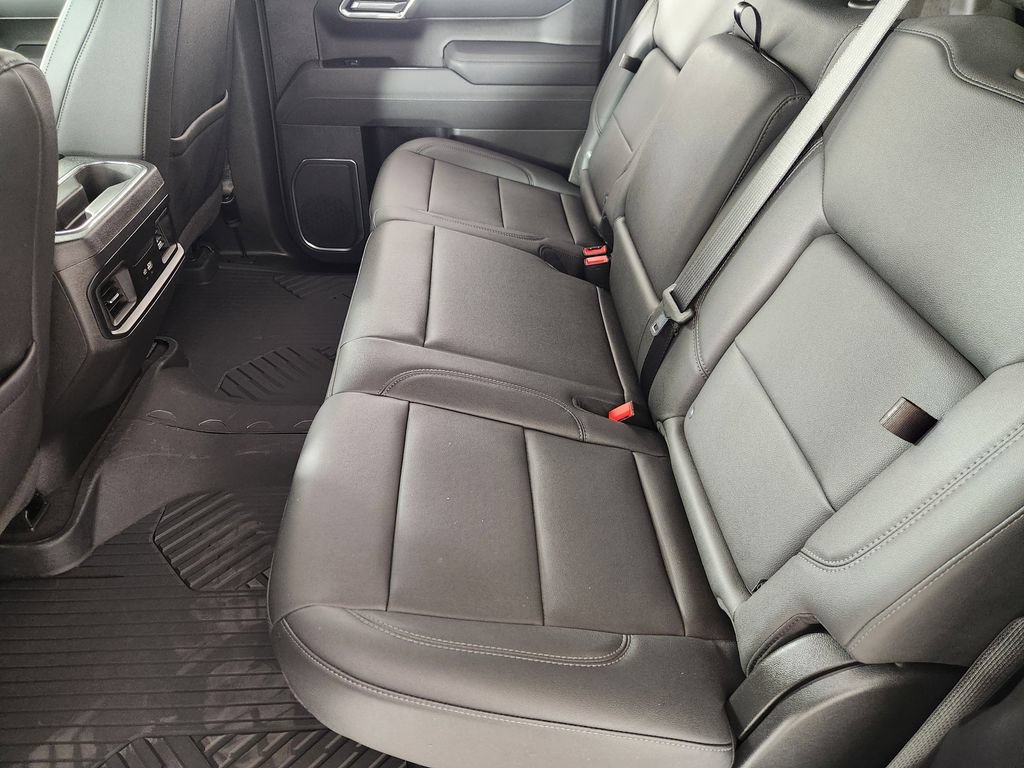 New 2026 Chevrolet Silverado 1500 LT AWD/4WD image 32
