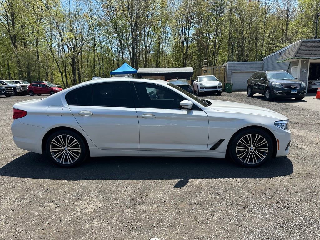 Used 2019 BMW 530i xDrive w/ Convenience Package AWD/4WD image 7