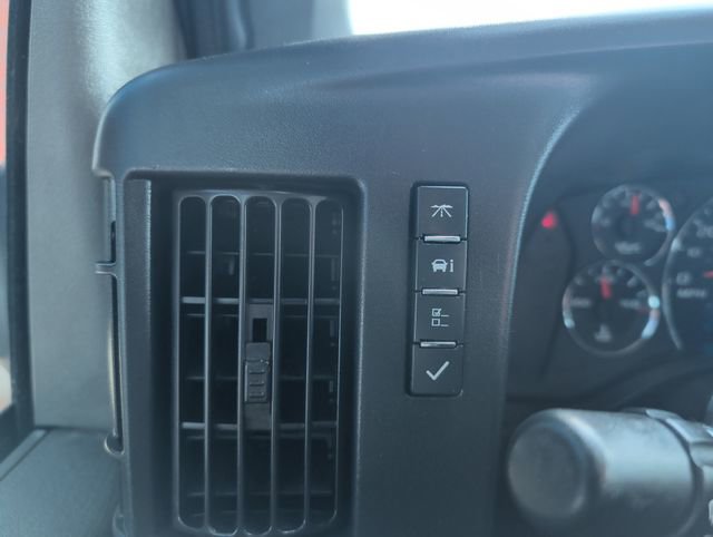 Used 2024 Chevrolet Express 2500 w/ Driver Convenience Package image 15