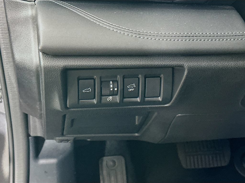 Certified 2023 Subaru Outback Limited AWD/4WD image 15
