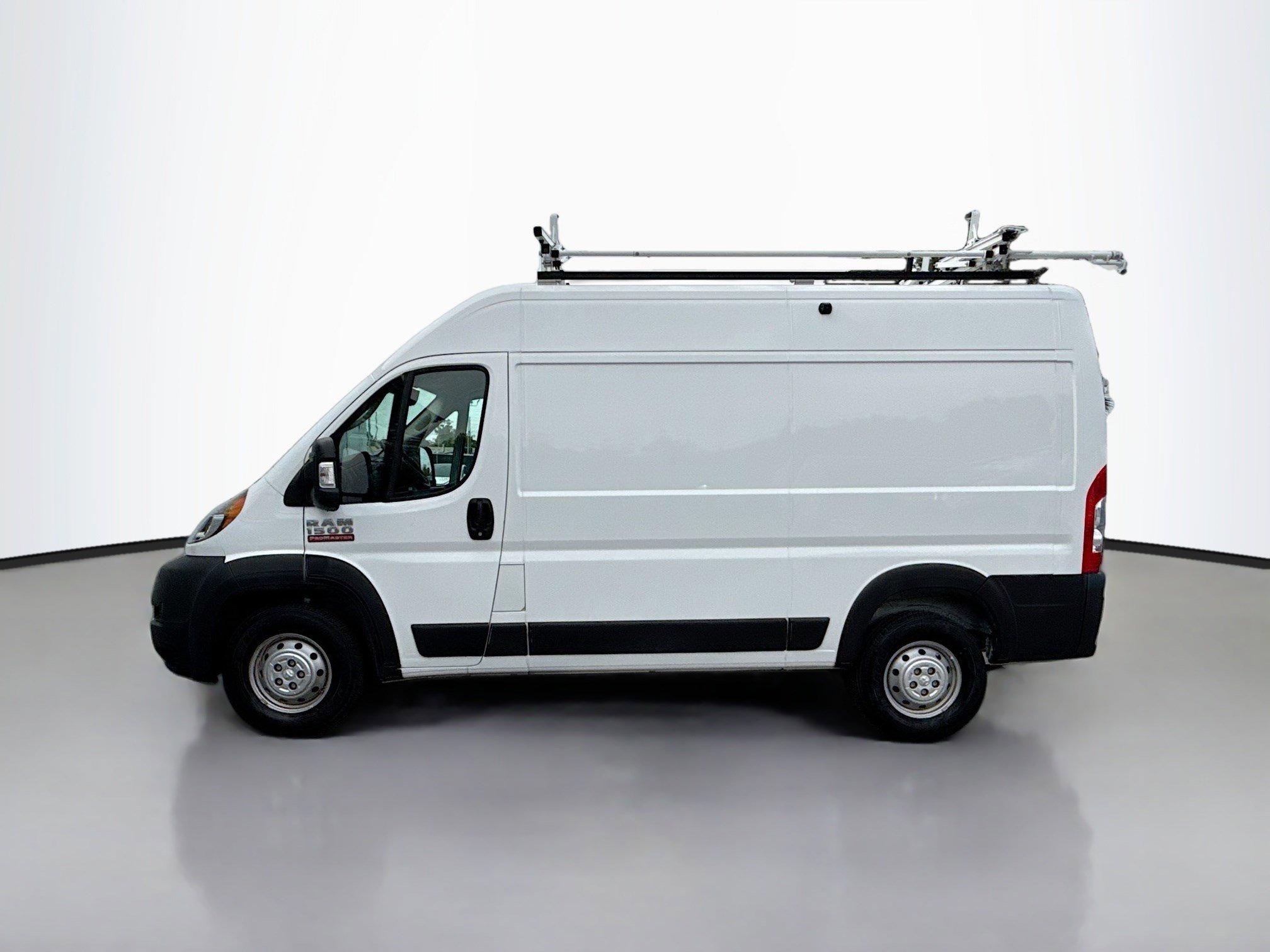 Used 2021 RAM ProMaster 1500 FWD image 6