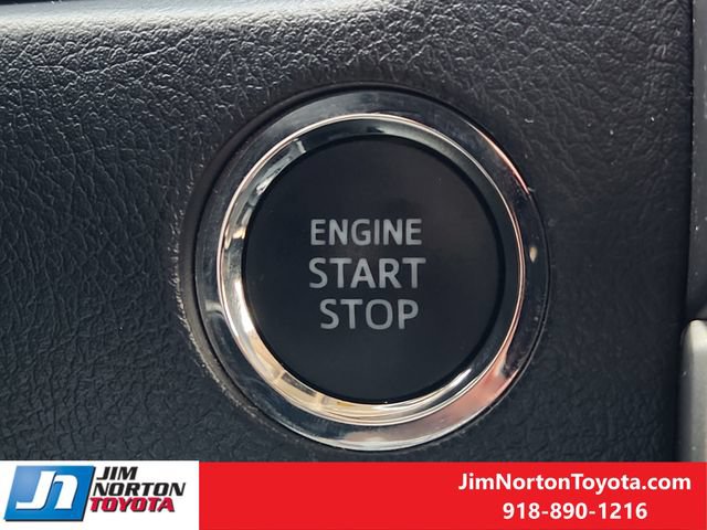 Used 2023 Toyota 4Runner Limited AWD/4WD image 22