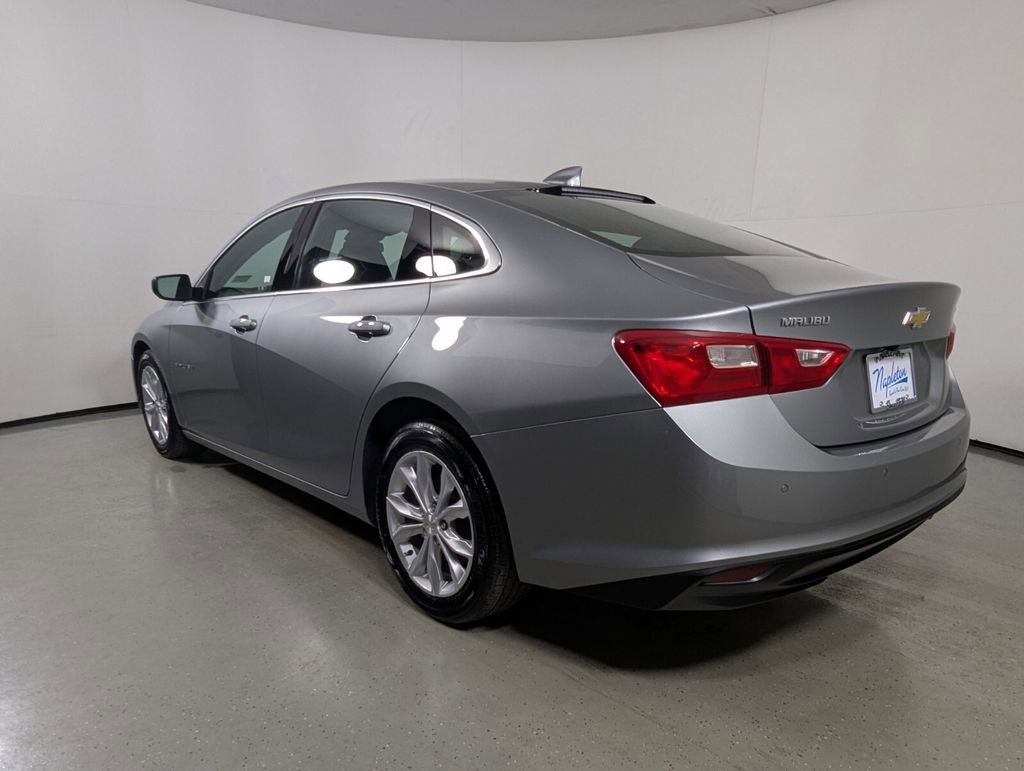 Used 2025 Chevrolet Malibu LT image 5