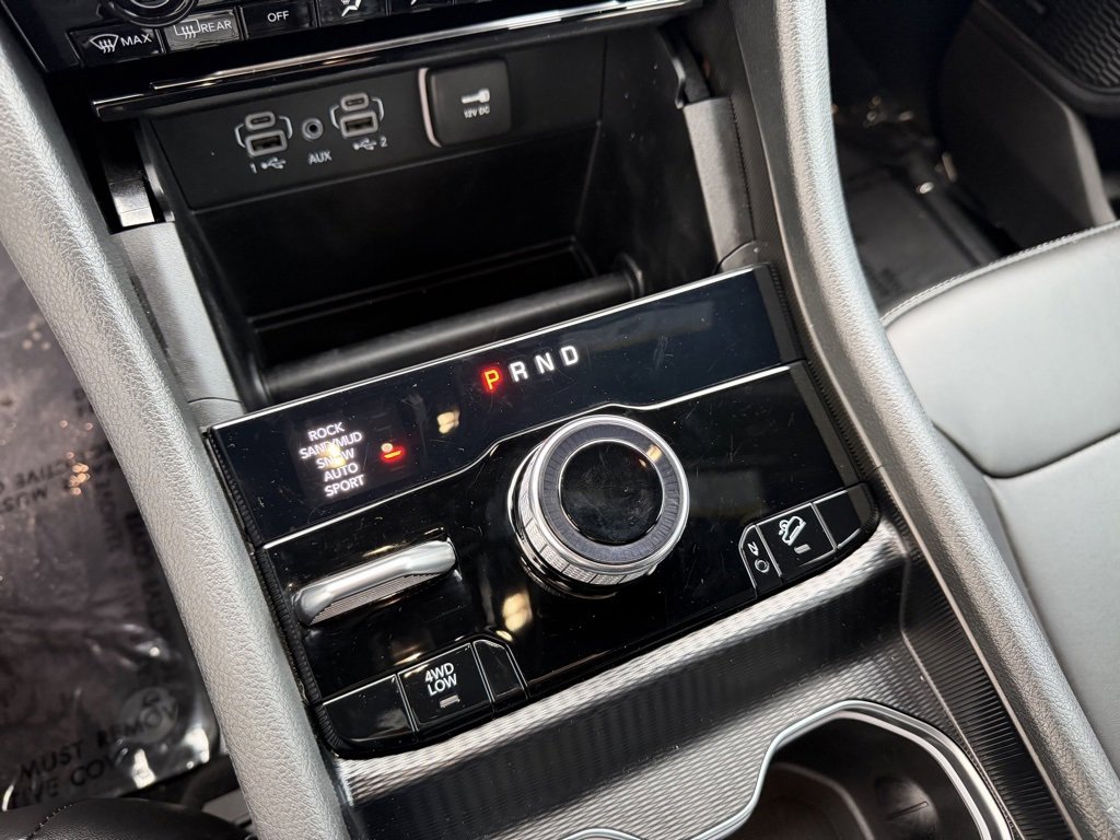 Used 2025 Jeep Grand Cherokee Limited 4xe w/ MOPAR Finishing Package image 25