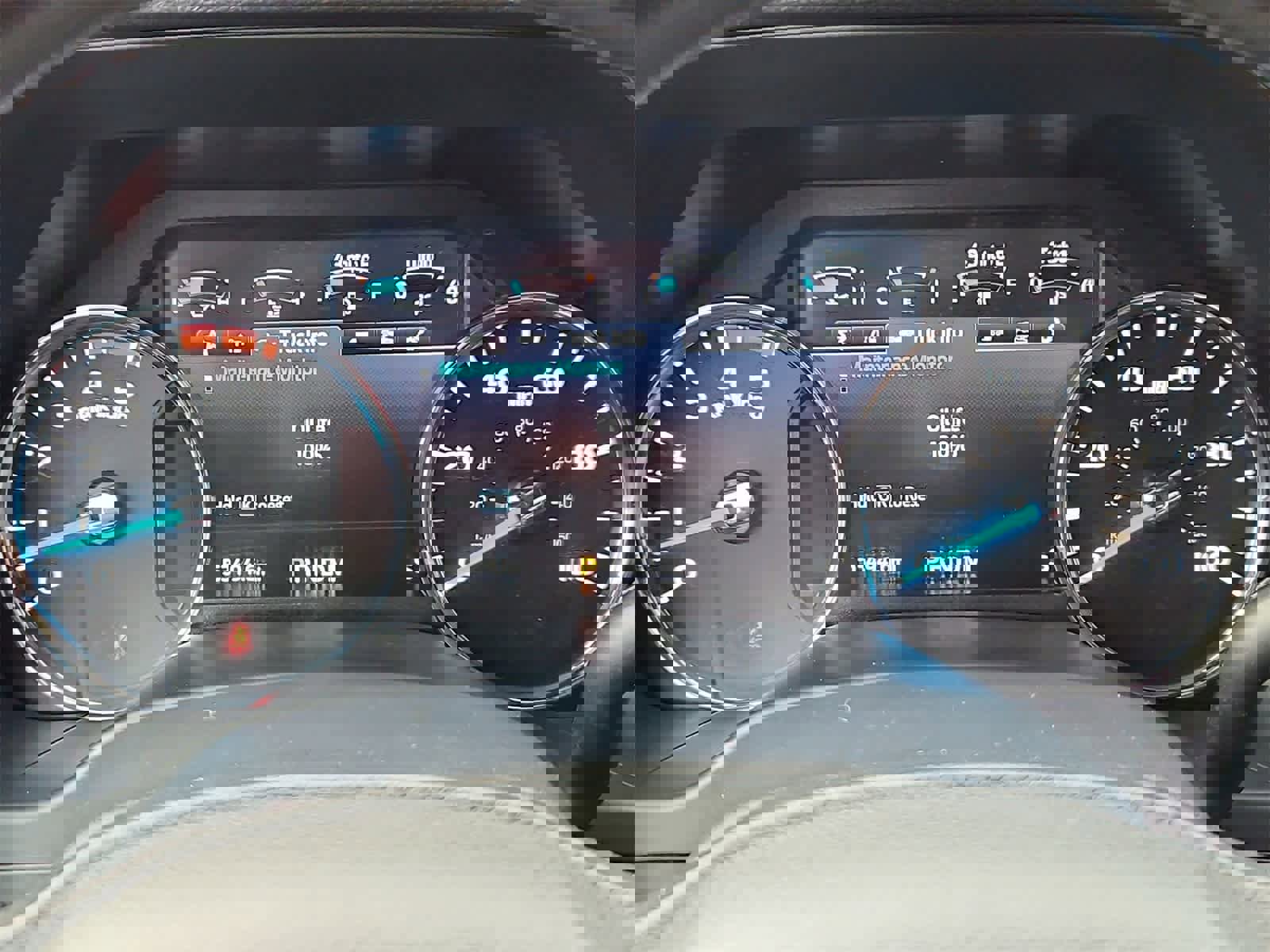 Used 2022 Ford F350 Lariat w/ FX4 Off-Road Package image 33