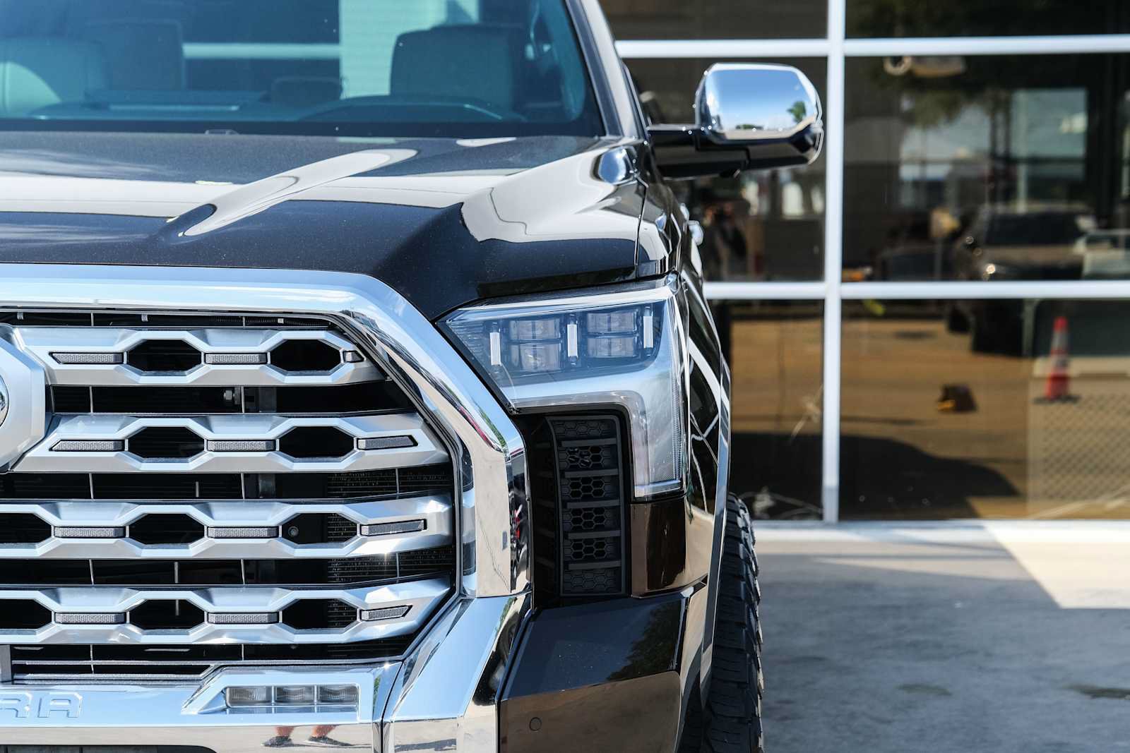 Used 2024 Toyota Tundra 1794 Edition AWD/4WD image 4