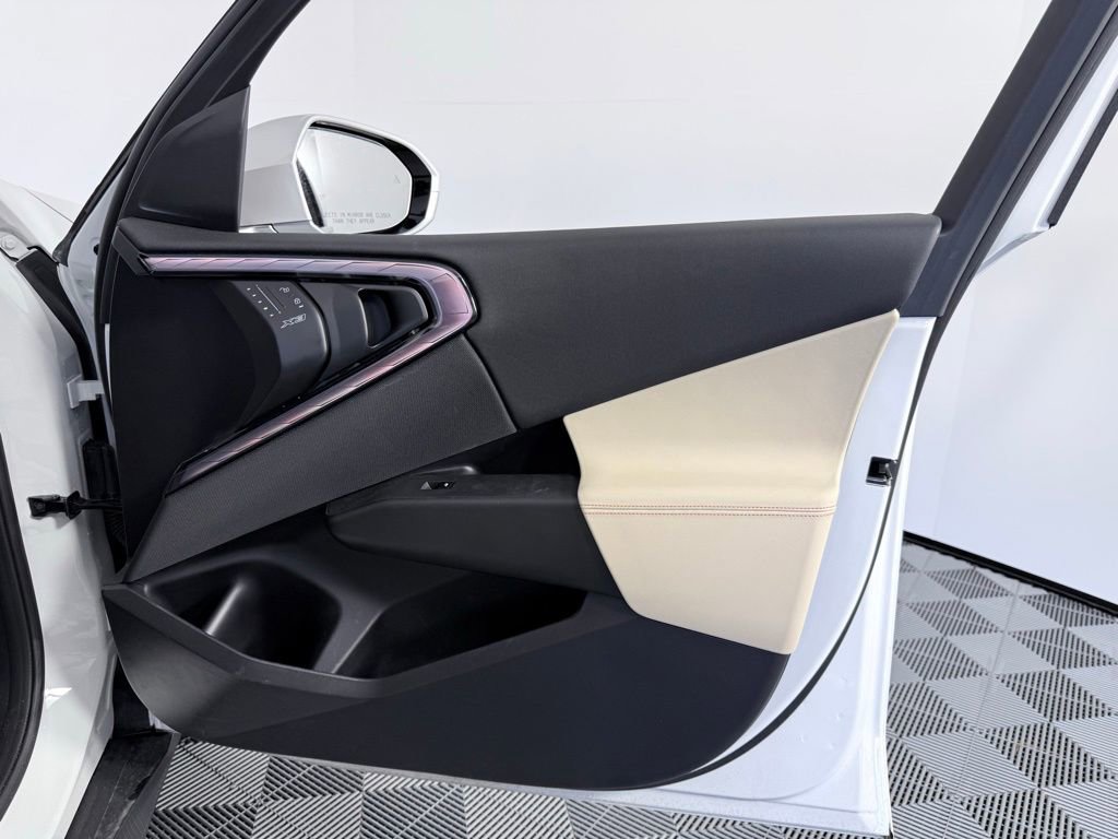 Used 2025 BMW X3 xDrive30i w/ Convenience Package image 10