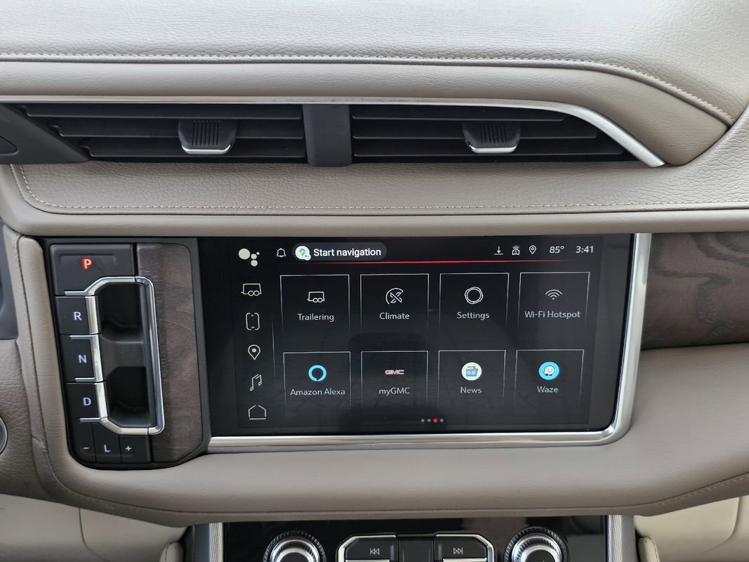 Used 2024 GMC Yukon Denali image 14