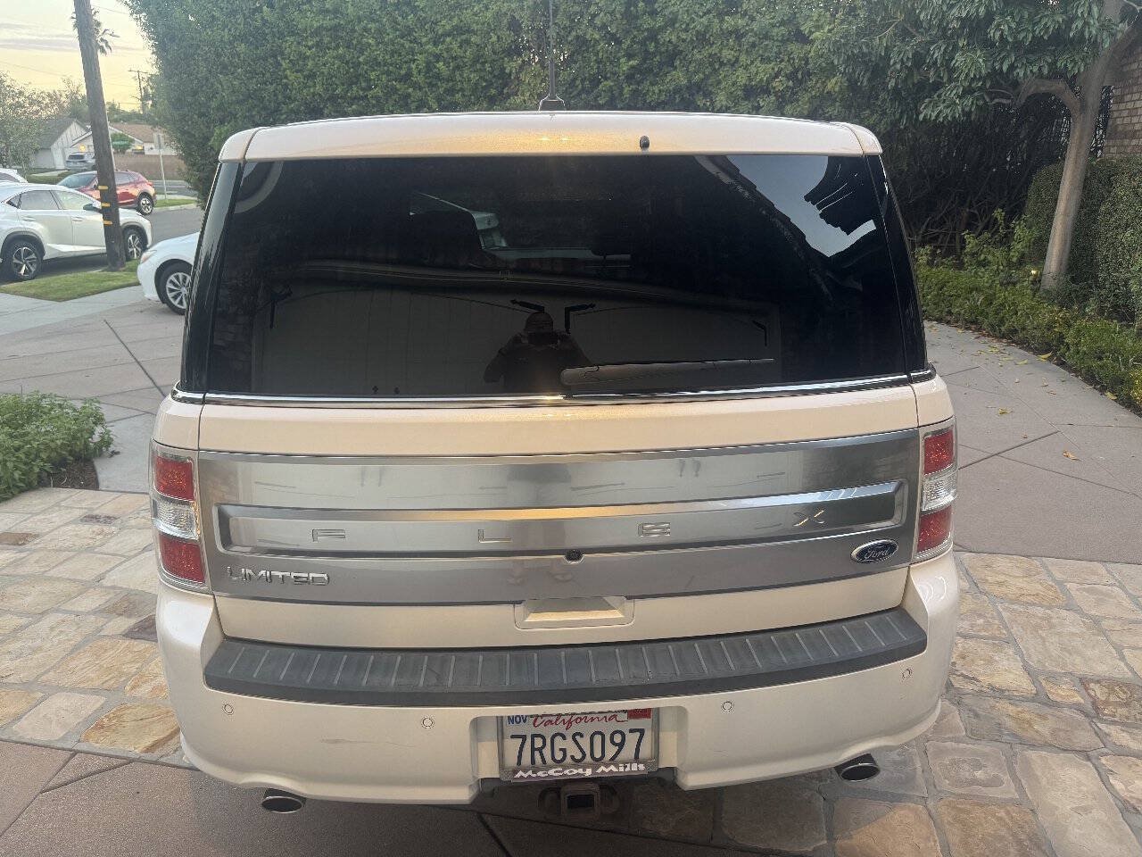 Used 2015 Ford Flex Limited w/ Equipment Group 301A FWD image 4