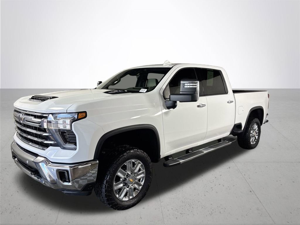 Used 2024 Chevrolet Silverado 3500 LTZ w/ LTZ Convenience Package image 2