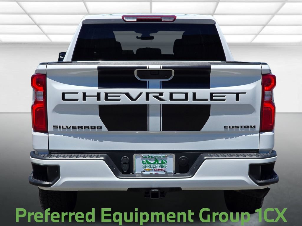 Certified 2022 Chevrolet Silverado 1500 Custom w/ Rally Edition AWD/4WD image 19