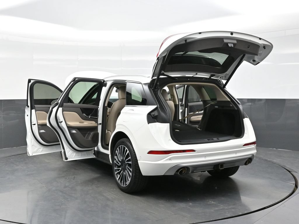 Used 2021 Lincoln Corsair AWD image 44