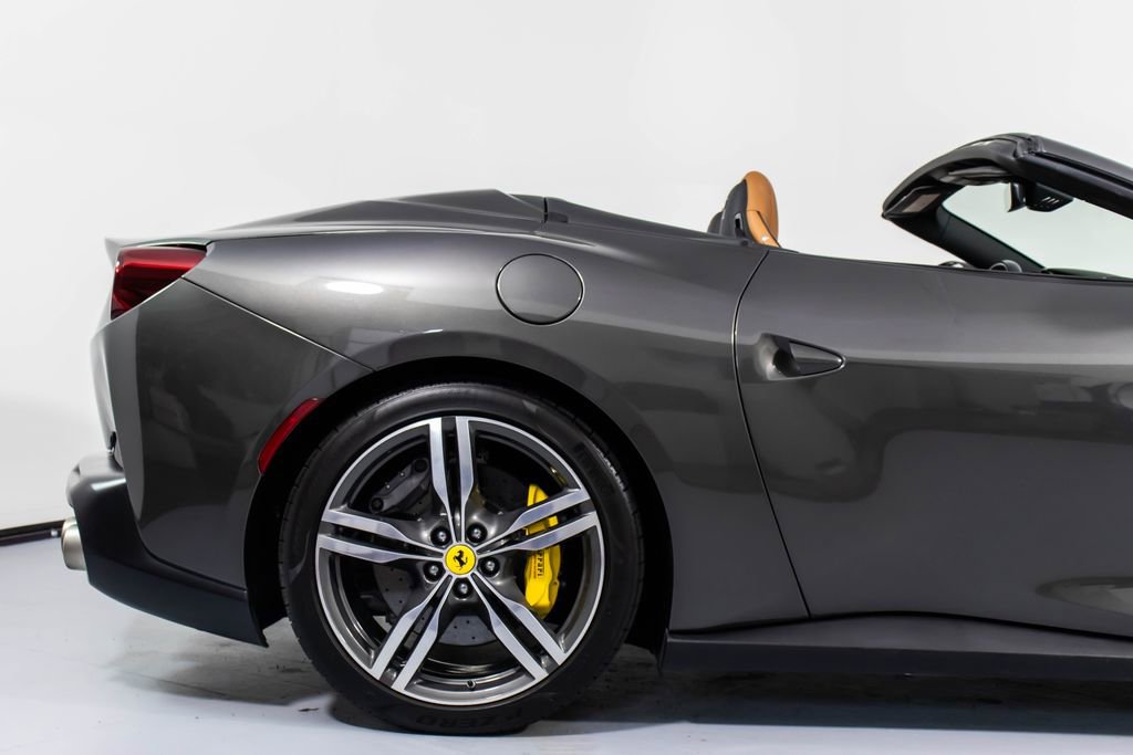 Certified 2019 Ferrari Portofino image 17