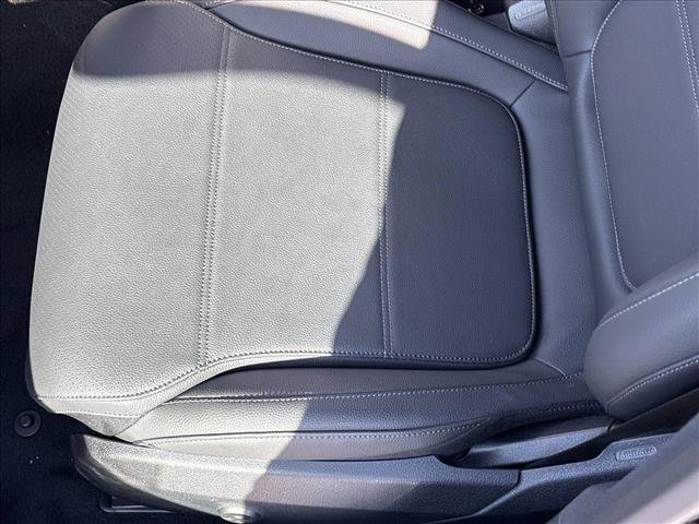 New 2025 Mercedes-Benz C 300 4MATIC Sedan video 4