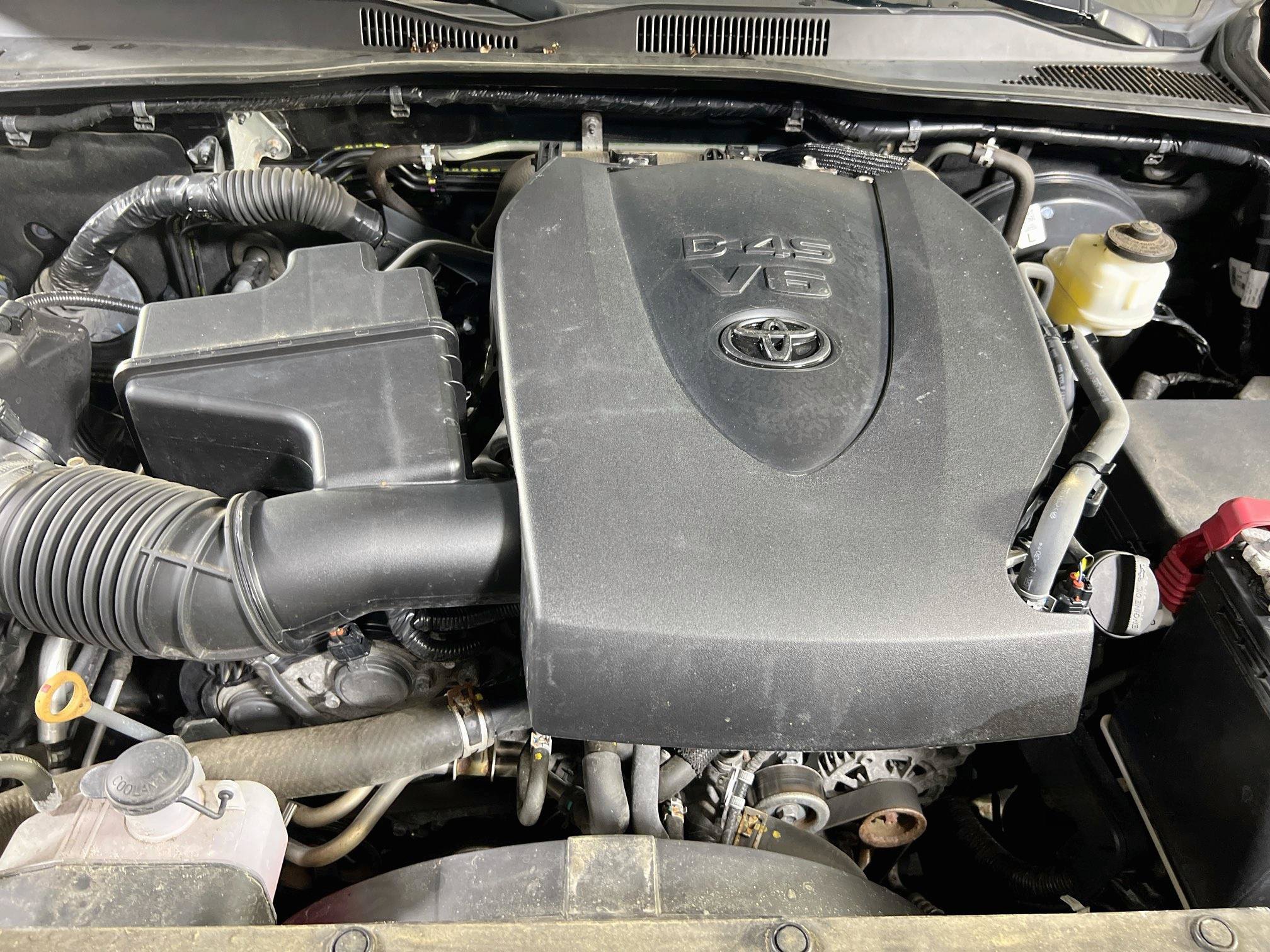 Used 2019 Toyota Tacoma SR5 AWD/4WD image 27