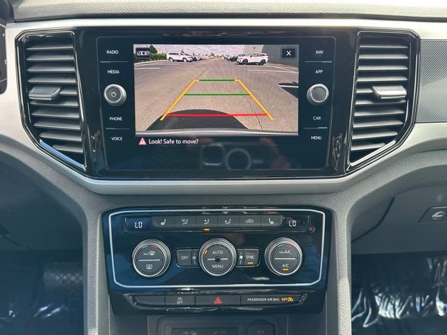 Used 2023 Volkswagen Atlas Cross Sport SEL AWD/4WD image 35