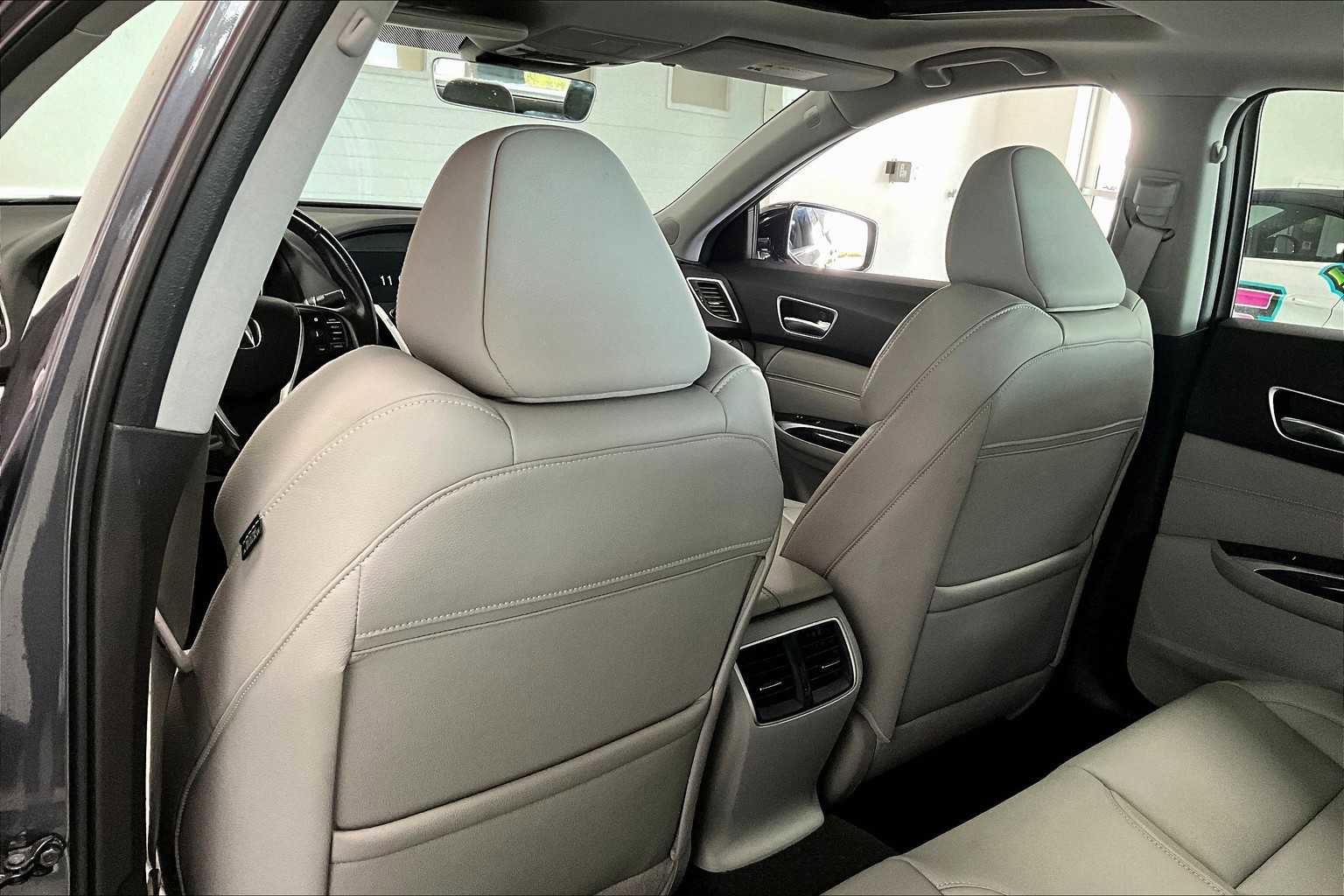 Certified 2019 Acura TLX V6 image 11