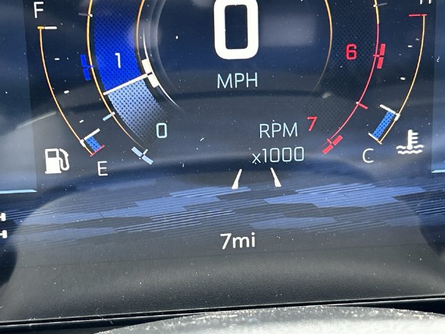 New 2027 Chevrolet Equinox RS w/ Safety and Technology Package AWD/4WD image 12