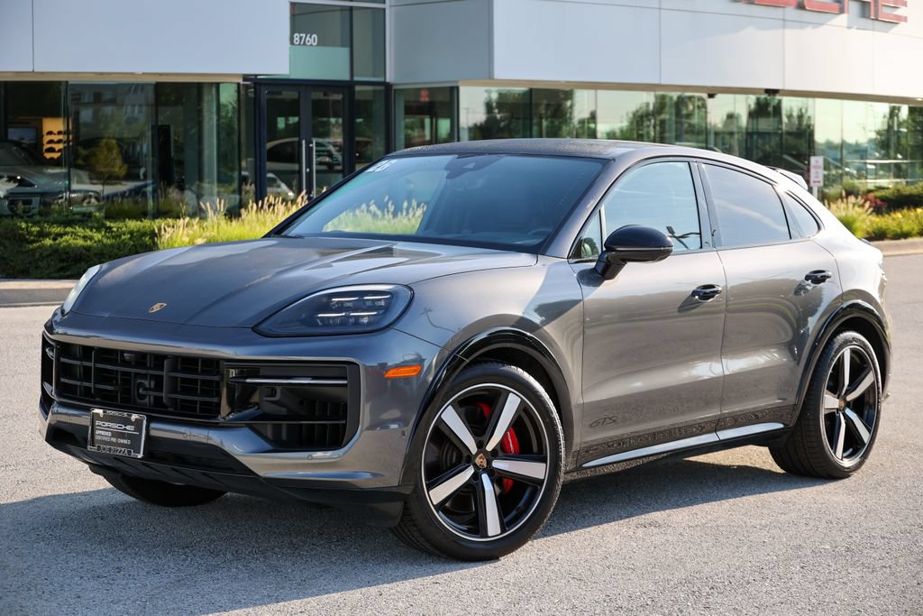 Certified 2025 Porsche Cayenne GTS AWD/4WD image 10