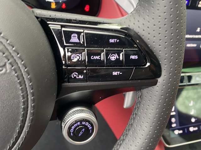 New 2025 Maserati Grecale Trofeo image 23