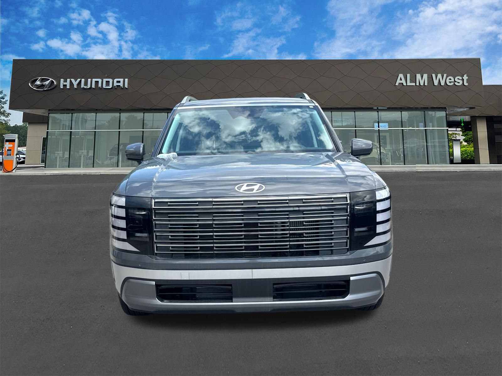 New 2026 Hyundai Palisade FWD Hybrid image 2