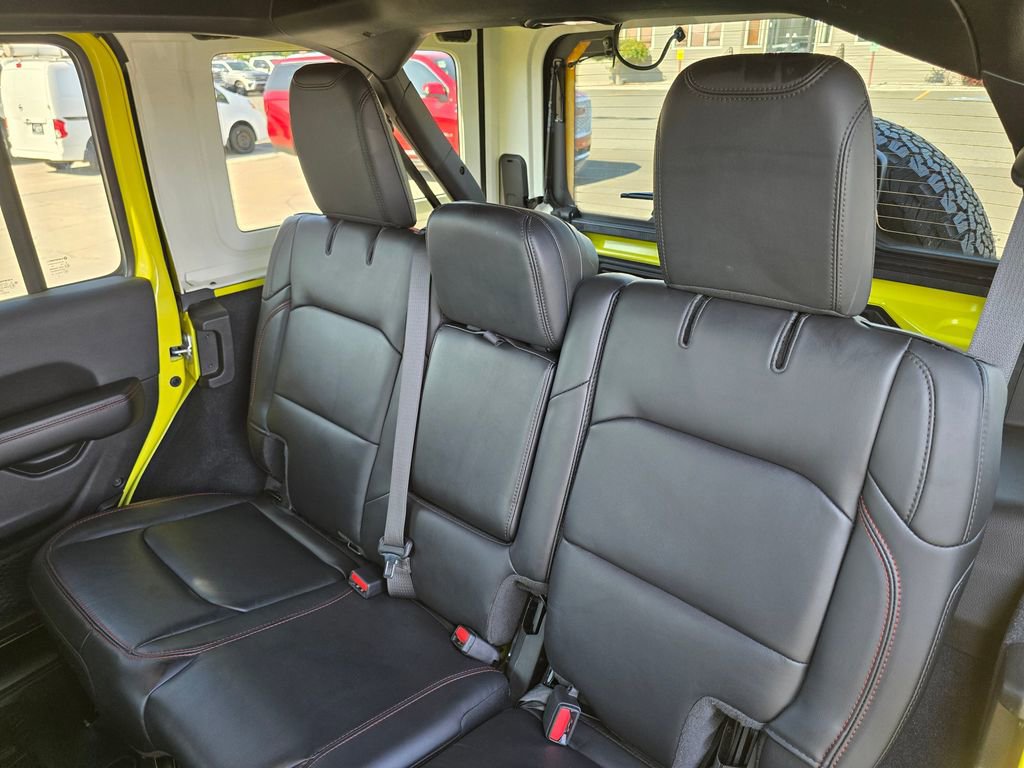Used 2024 Jeep Wrangler Unlimited Rubicon image 17