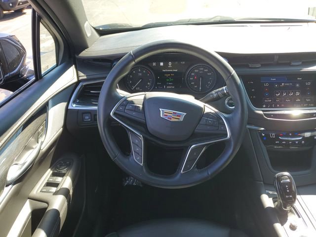 Used 2022 Cadillac XT5 Premium Luxury w/ Technology Package image 14