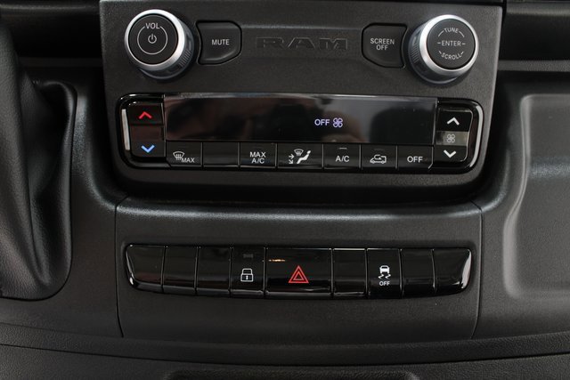 Used 2025 RAM ProMaster 2500 w/ Storage Group image 6