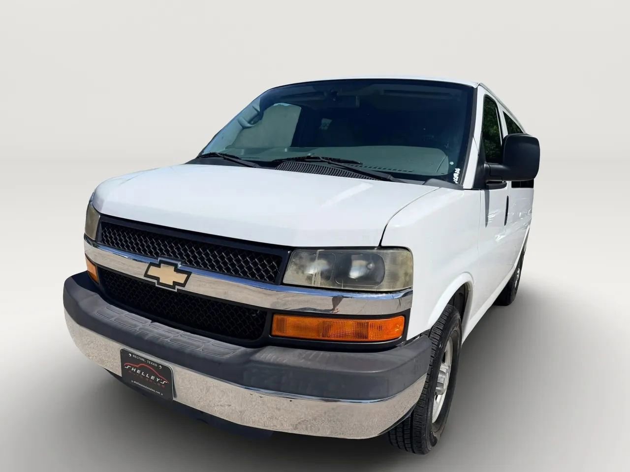 Used 2014 Chevrolet Express 3500 LT w/ LT Preferred Equipment Group RWD image 3