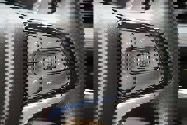 Used 2023 Buick Enclave Avenir w/ Avenir Technology Package image 15