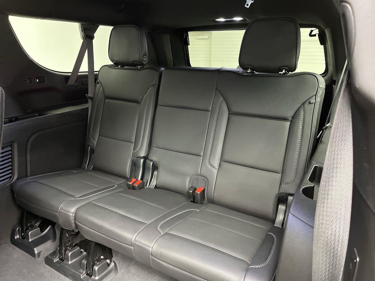 Certified 2023 GMC Yukon XL Denali AWD/4WD image 16