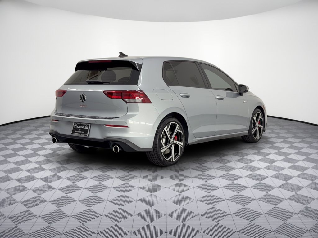 Used 2025 Volkswagen Golf SE FWD image 9