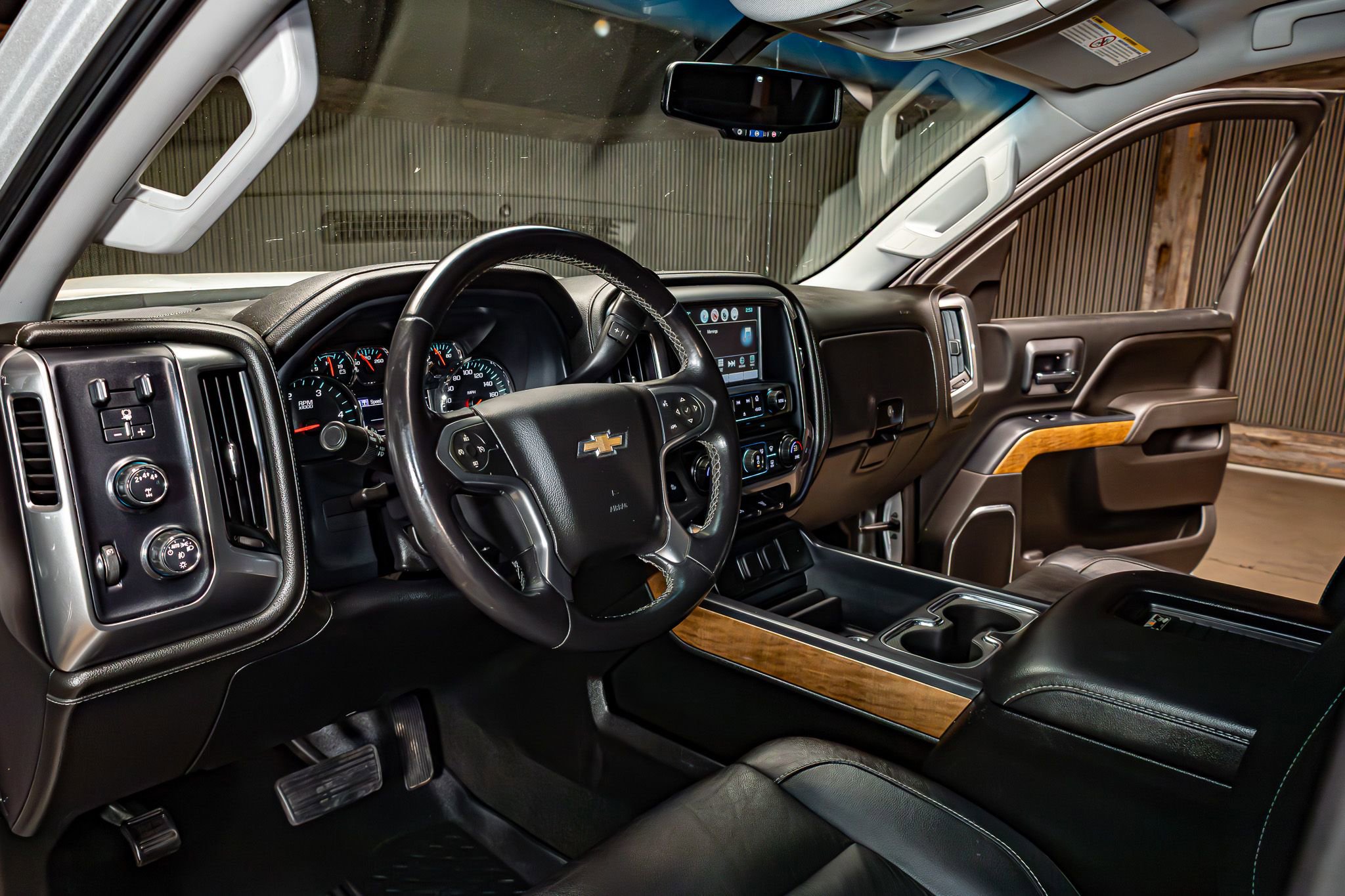 Used 2017 Chevrolet Silverado 2500 LTZ image 14