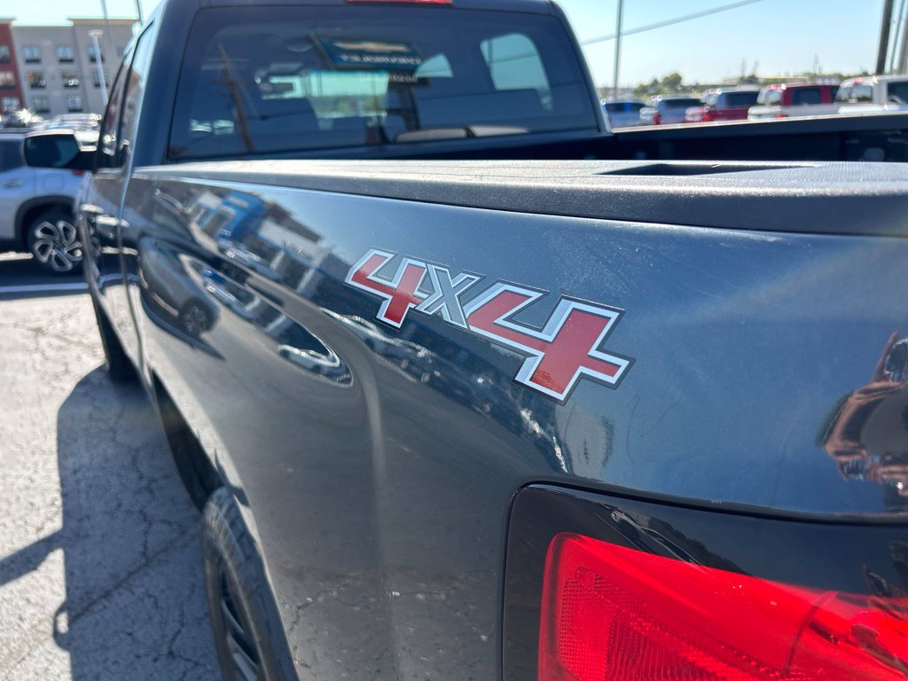 Used 2017 Chevrolet Silverado 1500 W/T w/ Trailering Package AWD/4WD image 13