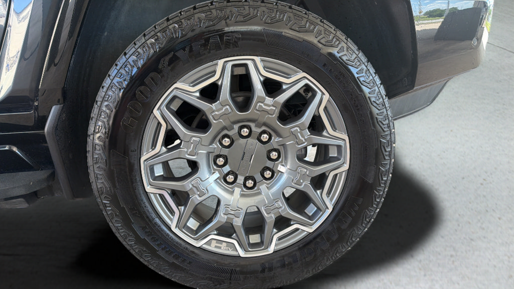 Used 2025 GMC Hummer EV 3X AWD/4WD image 26