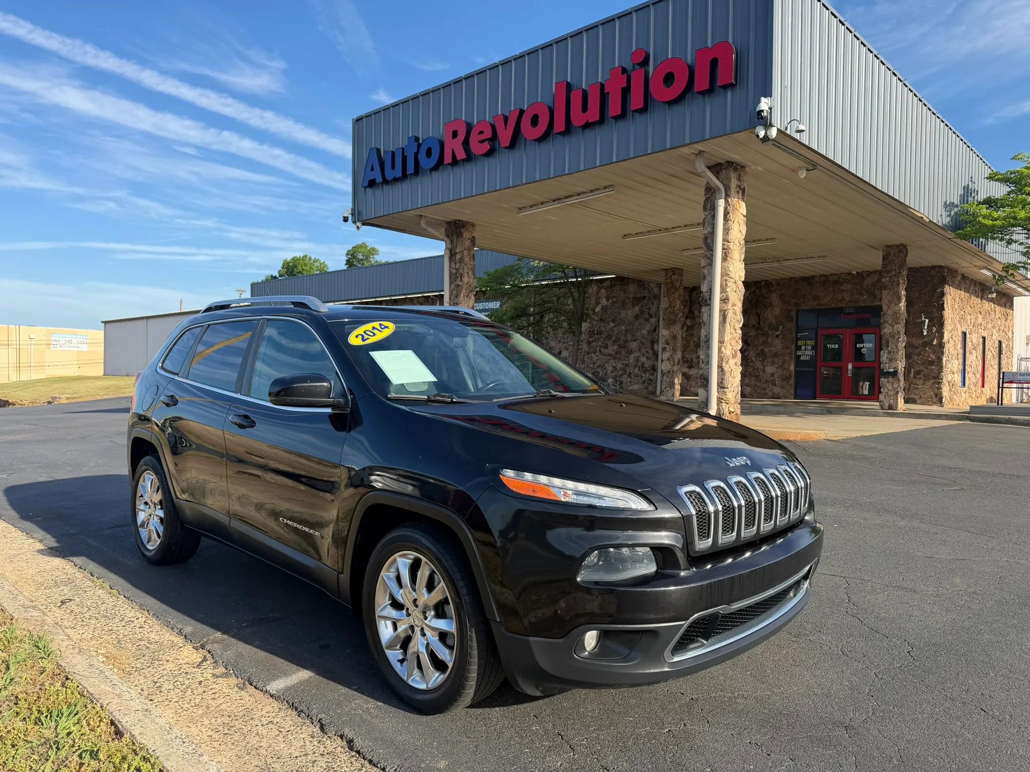 Used 2014 Jeep Cherokee Limited w/ Luxury Group