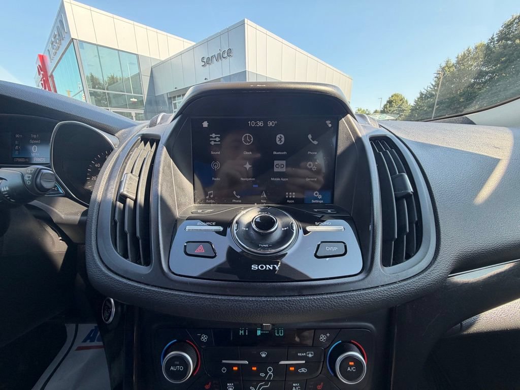 Used 2018 Ford Escape Titanium w/ Ford Safe & Smart Package AWD/4WD image 9