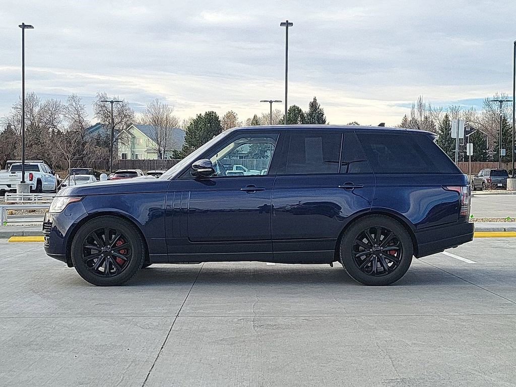 Used 2016 Land Rover Range Rover HSE image 5