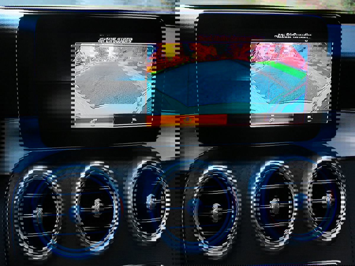 Used 2021 Mercedes-Benz C 300 Sedan image 26