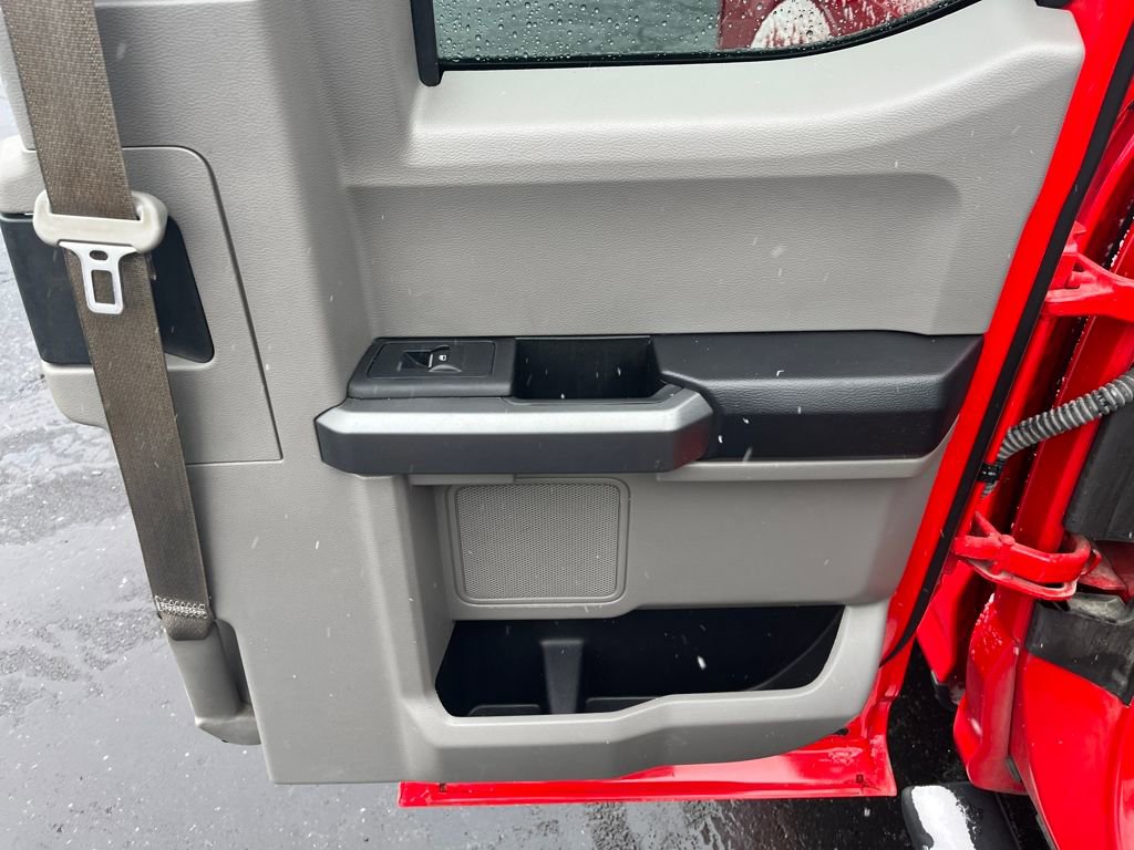 Used 2017 Ford F150 XLT w/ Equipment Group 301A Mid image 28