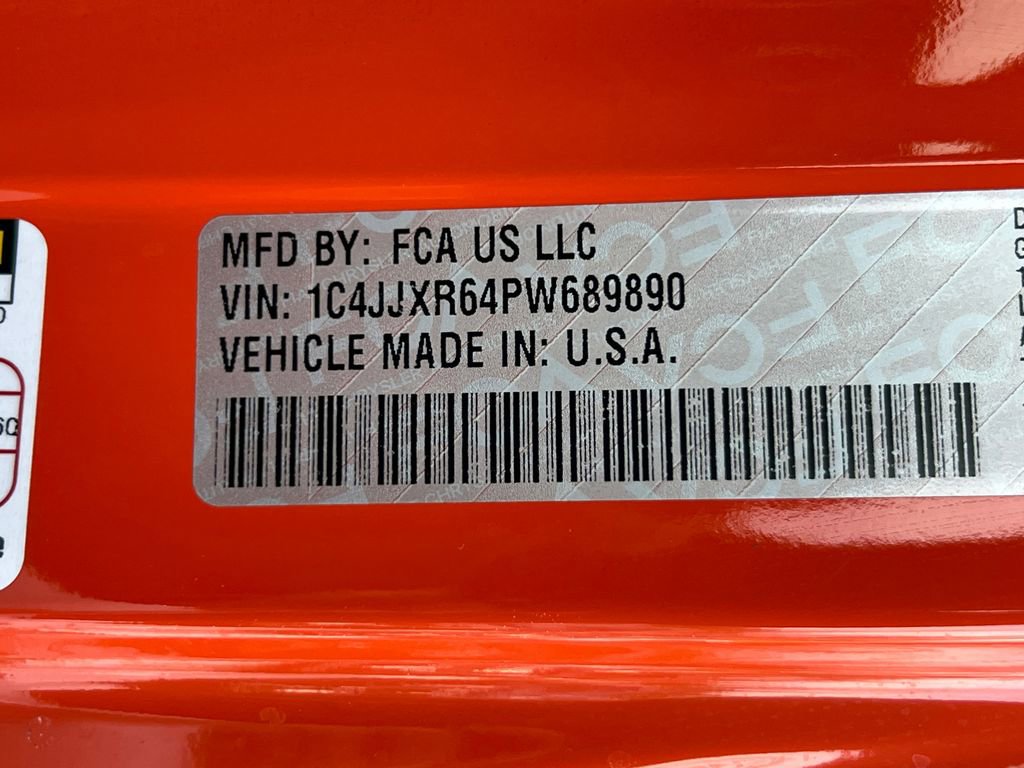 Used 2023 Jeep Wrangler Unlimited Rubicon 4xe image 34