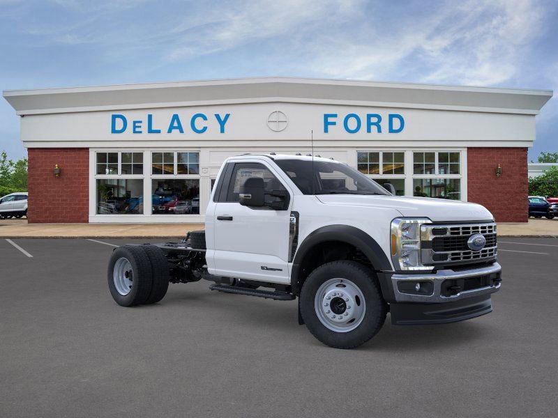 New 2025 Ford F550 4x4 Regular Cab Super Duty image 1