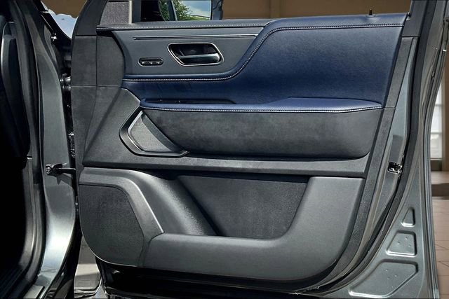 New 2026 INFINITI QX80 4WD image 24